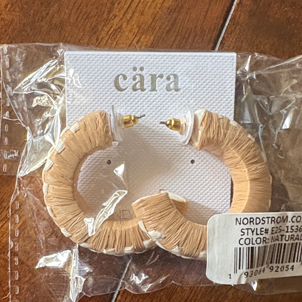 Cara Natural Hoop Earrings